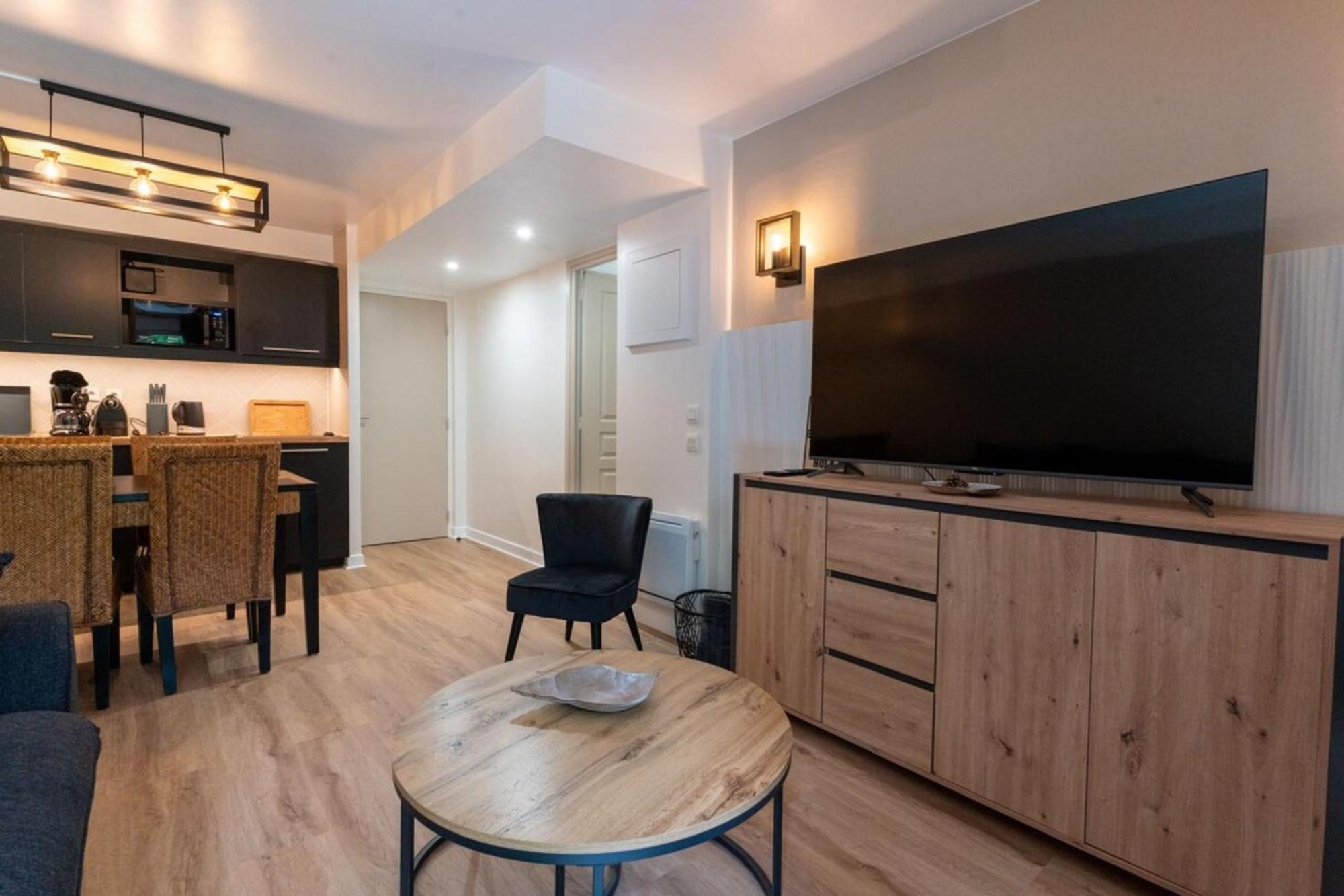 Beautiful Flat With Swimming Pool Tennis Court And Private Car Parking 09 Le Touquet Luaran gambar